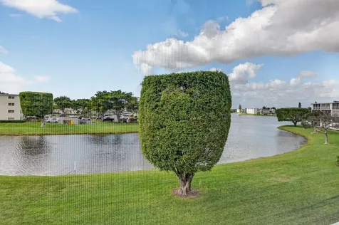 3080 Cornwall D Boca Raton FL 33434