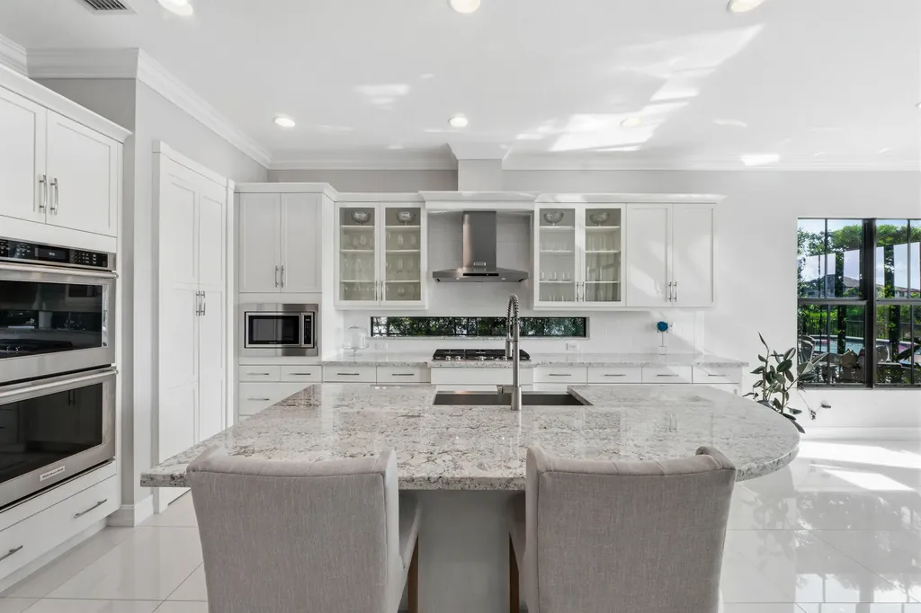 9170 Solstice Circle Parkland FL 33076