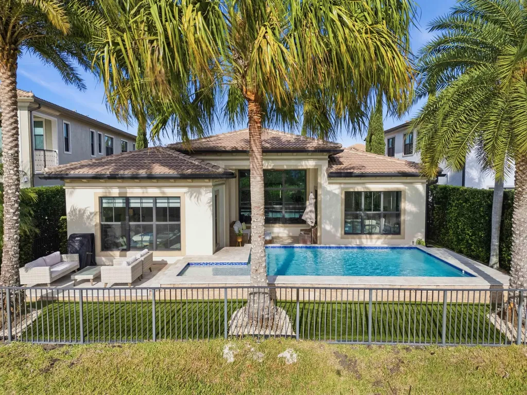 9170 Solstice Circle Parkland FL 33076