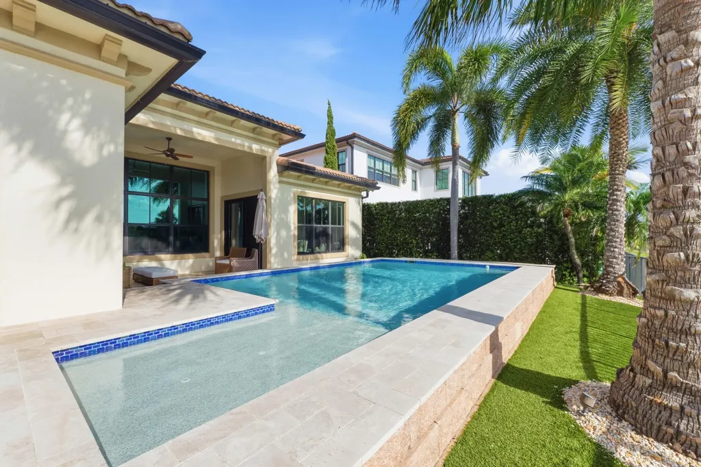9170 Solstice Circle Parkland FL 33076