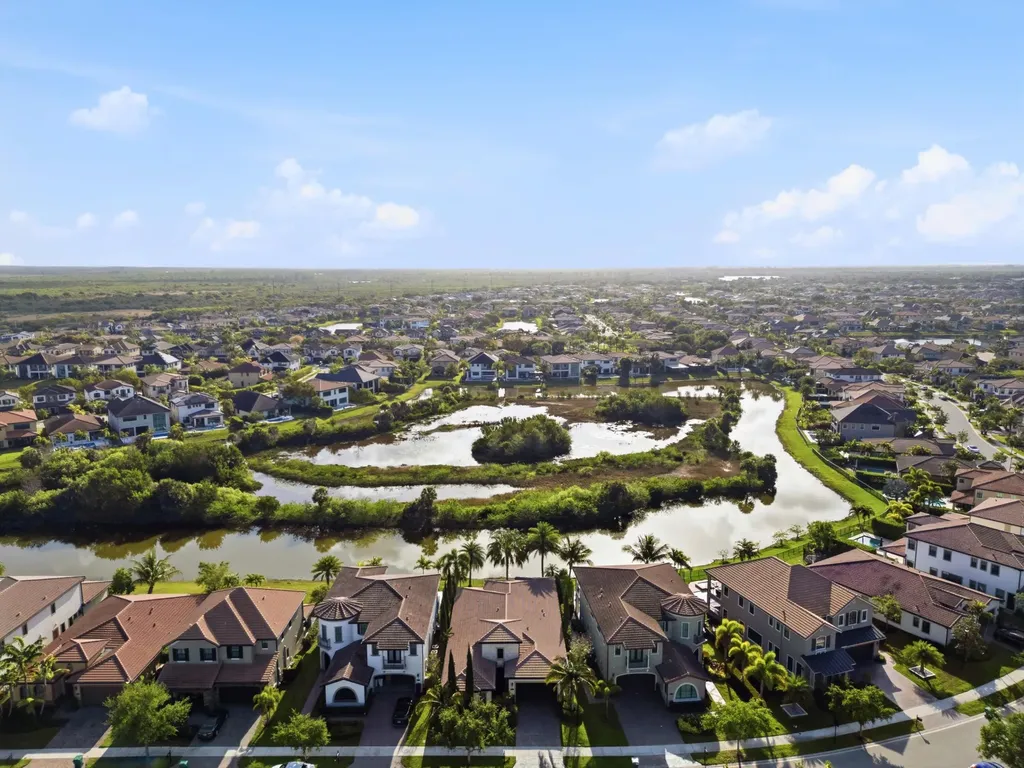 9170 Solstice Circle Parkland FL 33076