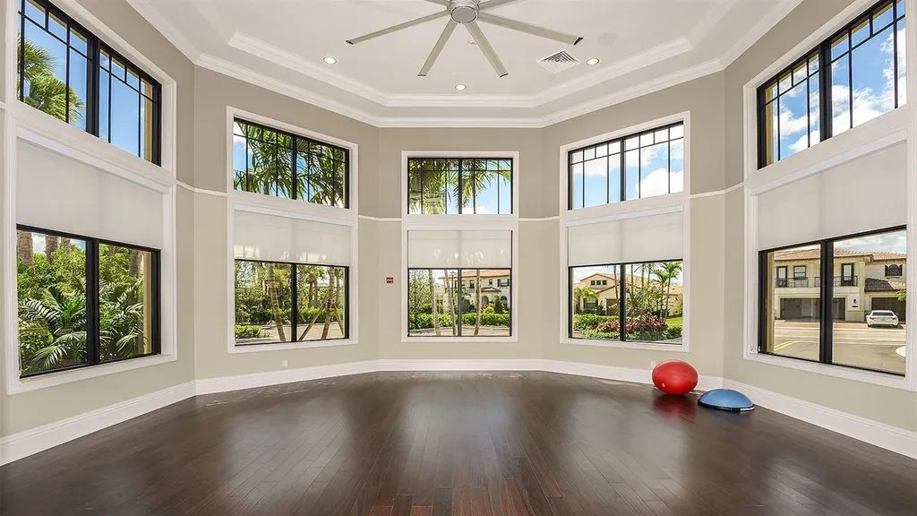 9170 Solstice Circle Parkland FL 33076