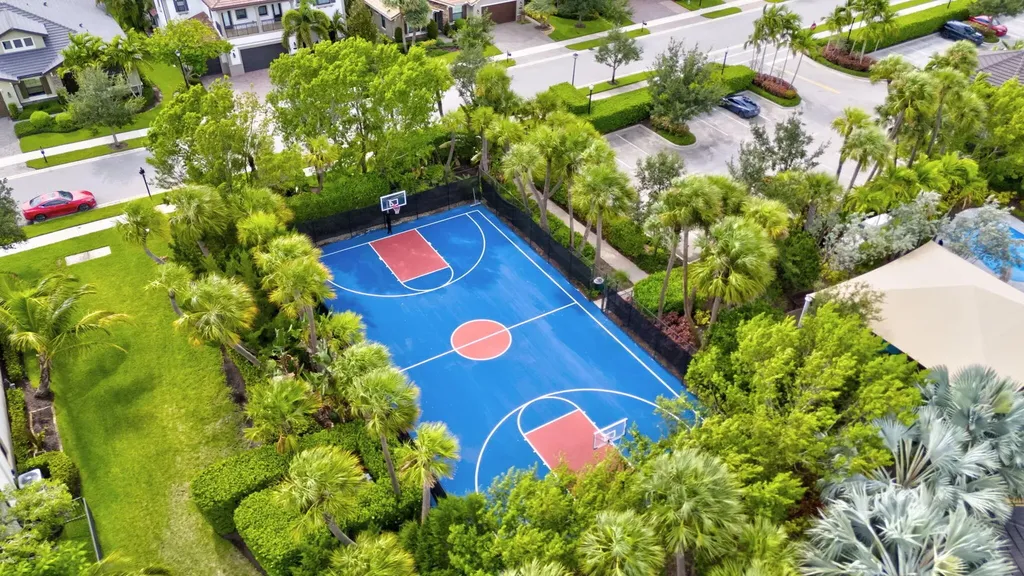 9170 Solstice Circle Parkland FL 33076