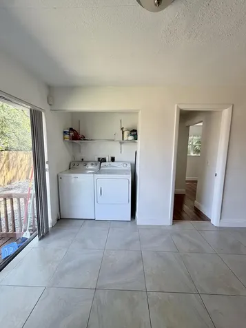 1990 SW 9th Street Fort Lauderdale FL 33312