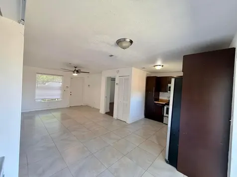 1990 SW 9th Street Fort Lauderdale FL 33312