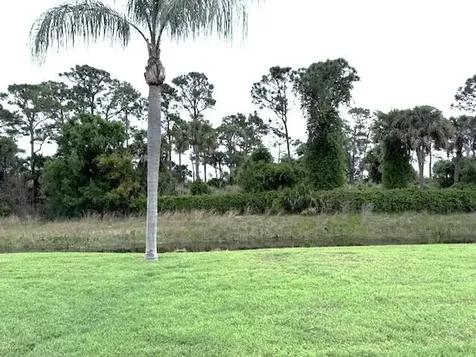 944 Savannas Point Drive Fort Pierce FL 34982