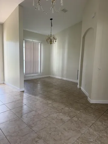 787 SE Evergreen Terrace Port St Lucie FL 34983
