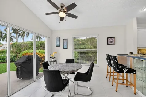 9718 Harbour Lake Circle Boynton Beach FL 33437