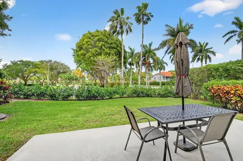 9718 Harbour Lake Circle Boynton Beach FL 33437