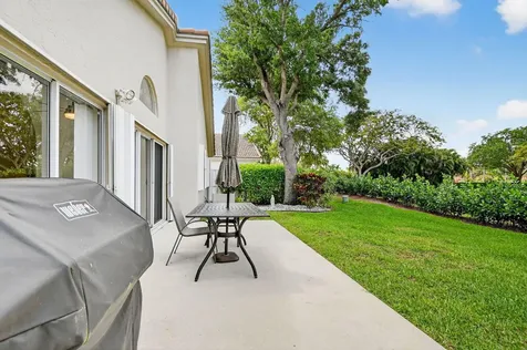 9718 Harbour Lake Circle Boynton Beach FL 33437