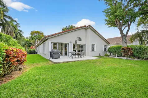 9718 Harbour Lake Circle Boynton Beach FL 33437