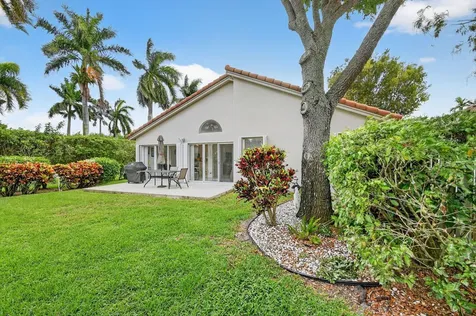 9718 Harbour Lake Circle Boynton Beach FL 33437