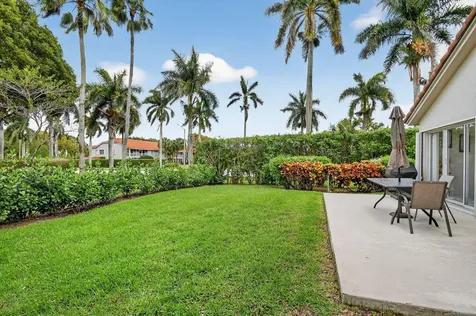 9718 Harbour Lake Circle Boynton Beach FL 33437