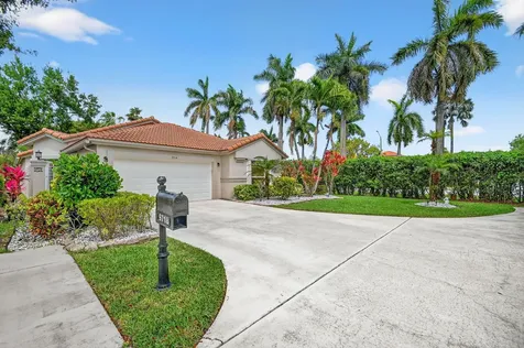 9718 Harbour Lake Circle Boynton Beach FL 33437