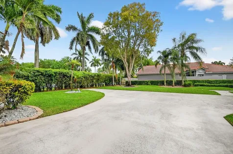9718 Harbour Lake Circle Boynton Beach FL 33437