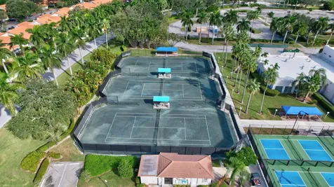 9718 Harbour Lake Circle Boynton Beach FL 33437