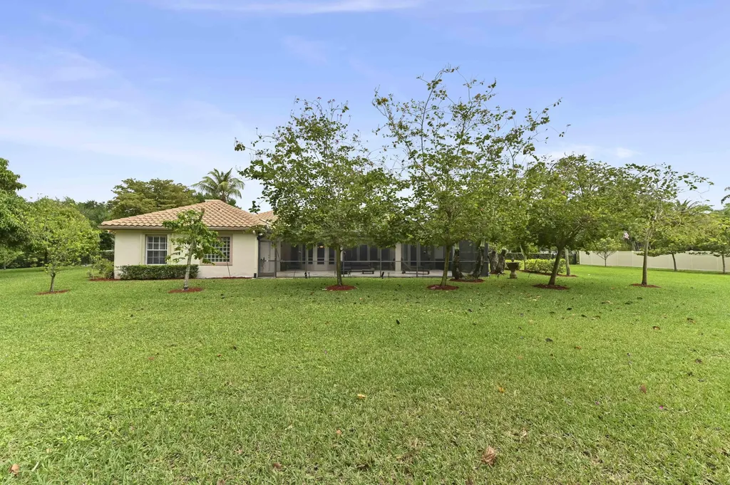 8777 Estate Drive West Palm Beach FL 33411