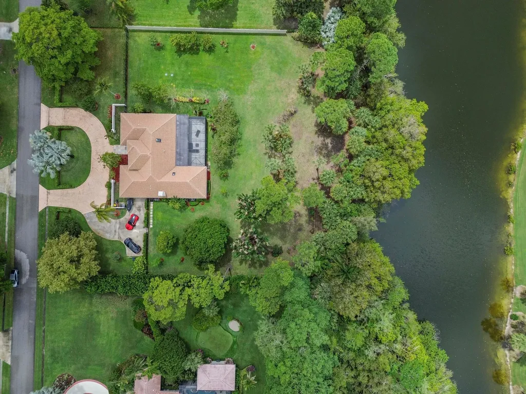 8777 Estate Drive West Palm Beach FL 33411