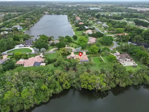 8777 Estate Drive West Palm Beach FL 33411