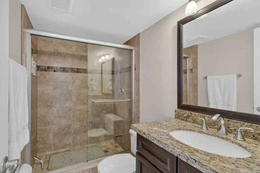 3499 Oaks Way Pompano Beach FL 33069