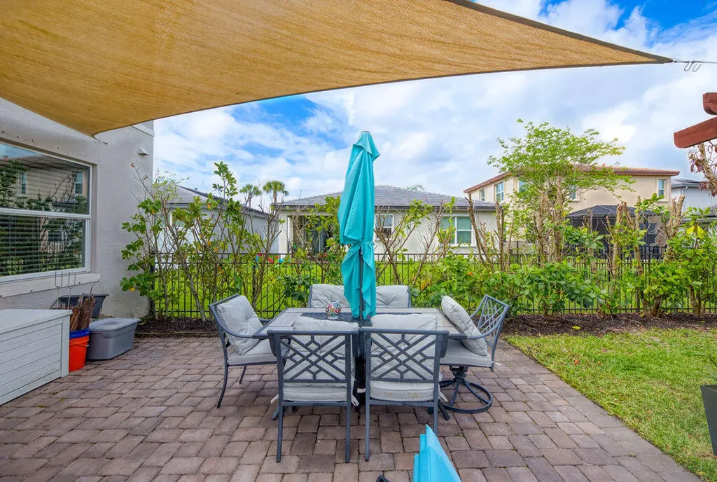 7742 NW Gladwell Lane Port St Lucie FL 34987
