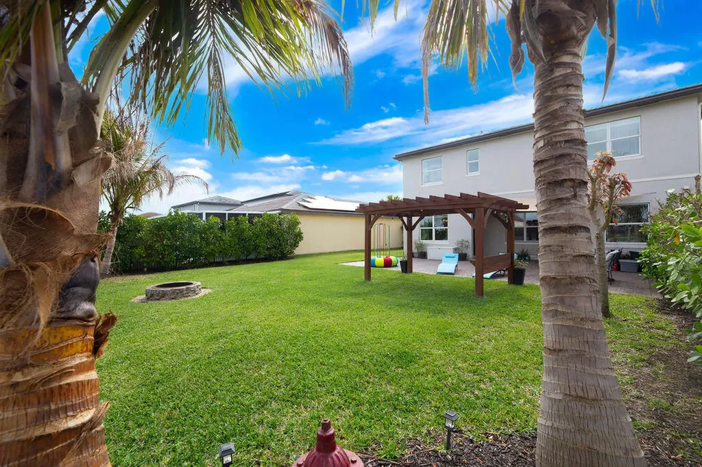 7742 NW Gladwell Lane Port St Lucie FL 34987