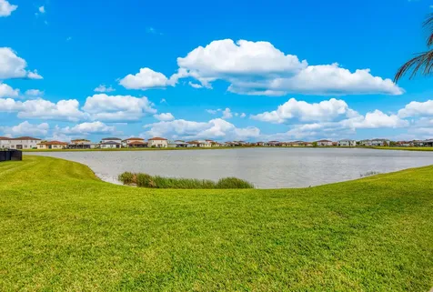 7742 NW Gladwell Lane Port St Lucie FL 34987