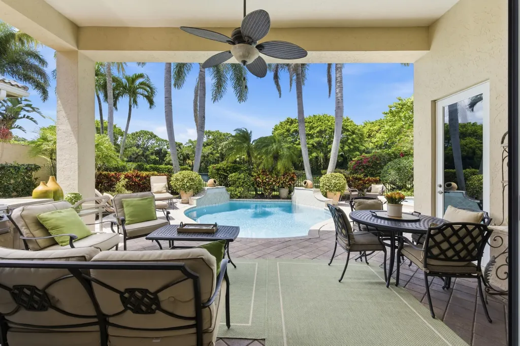 24 Laguna Terrace Palm Beach Gardens FL 33418
