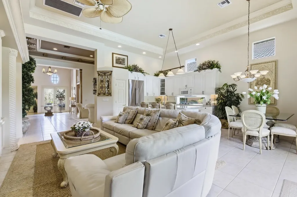 24 Laguna Terrace Palm Beach Gardens FL 33418