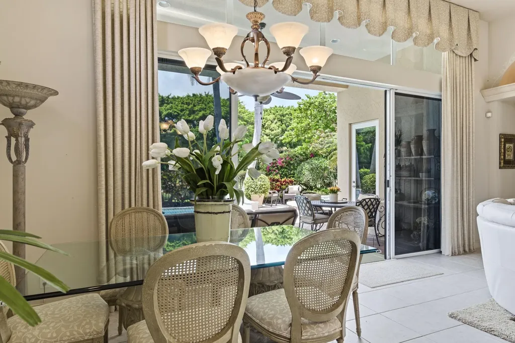 24 Laguna Terrace Palm Beach Gardens FL 33418