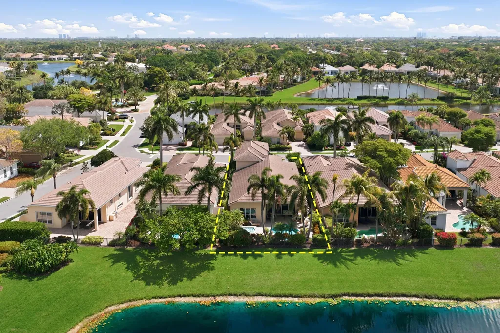 24 Laguna Terrace Palm Beach Gardens FL 33418