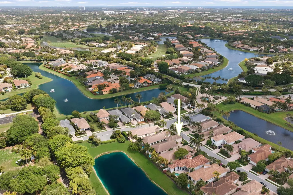 24 Laguna Terrace Palm Beach Gardens FL 33418