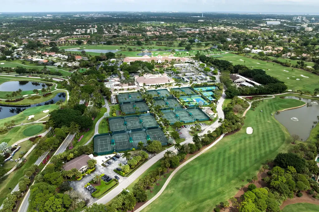 24 Laguna Terrace Palm Beach Gardens FL 33418