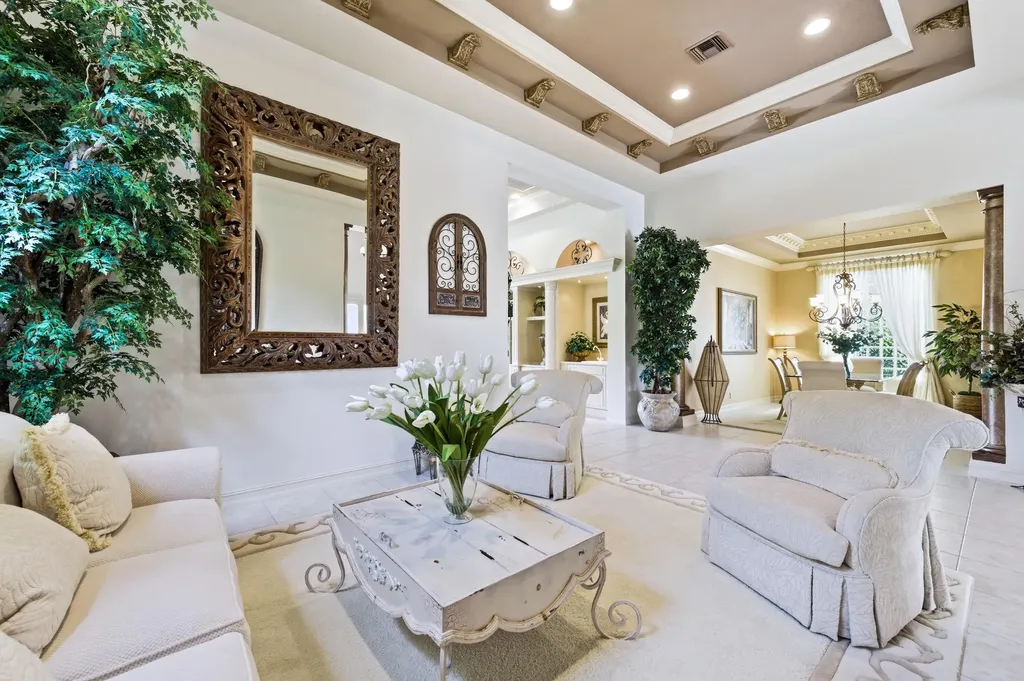 24 Laguna Terrace Palm Beach Gardens FL 33418