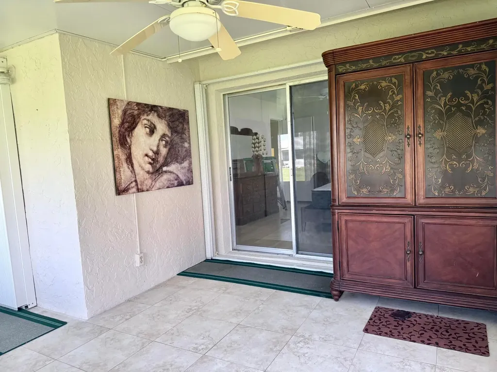 1460 NW 19th Terrace Delray Beach FL 33445