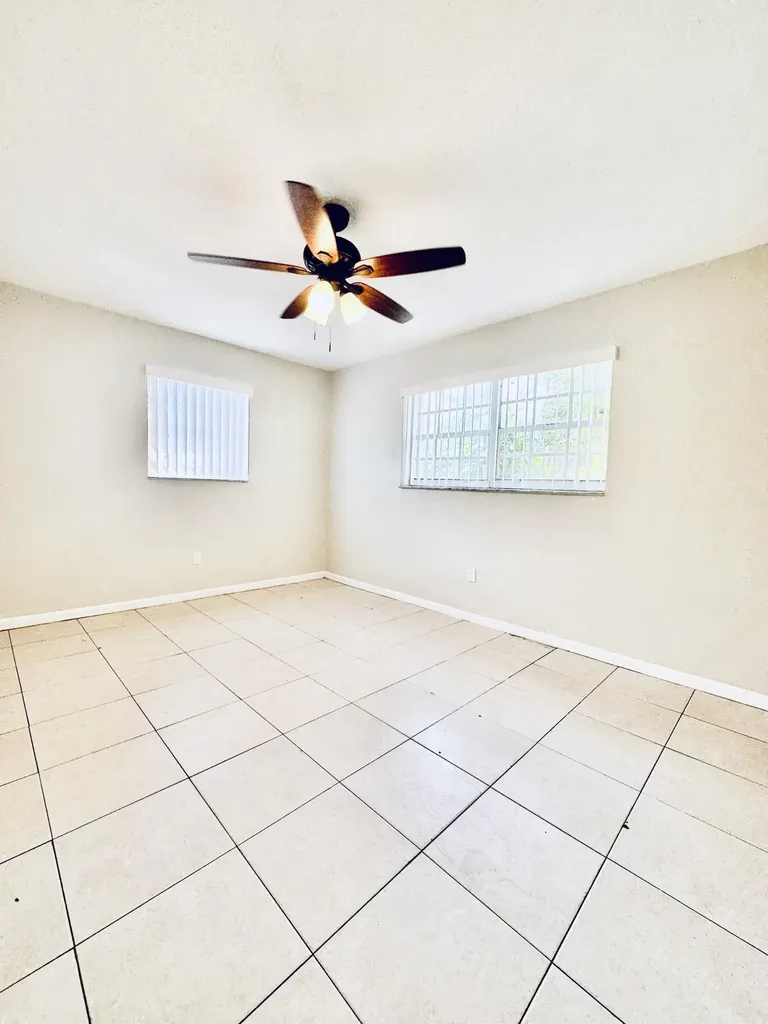 2849 SW 8th Street Fort Lauderdale FL 33312
