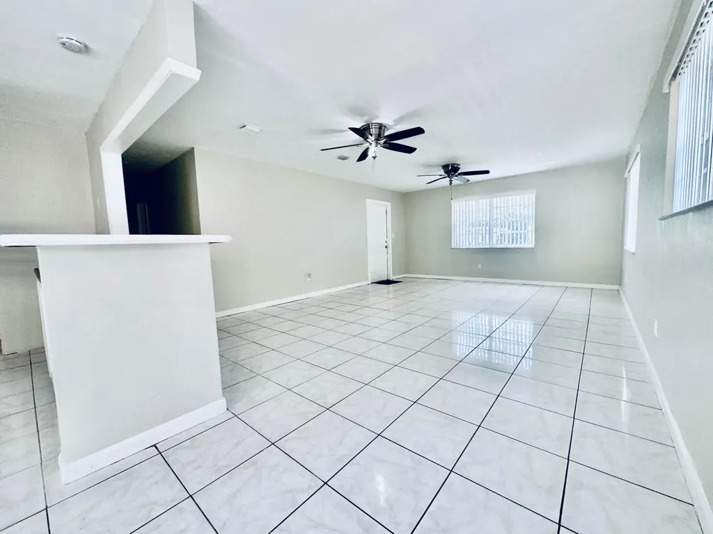 2849 SW 8th Street Fort Lauderdale FL 33312