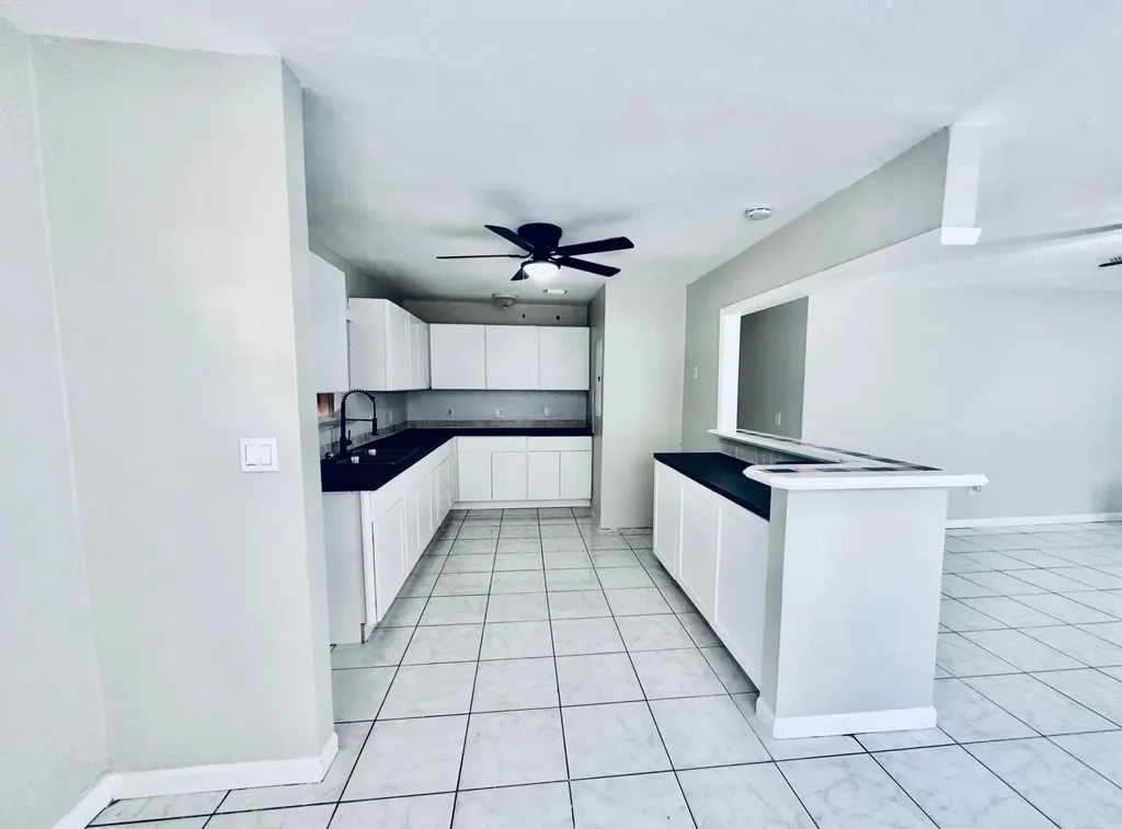 2849 SW 8th Street Fort Lauderdale FL 33312