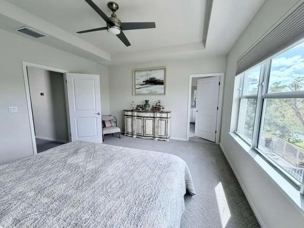 4924 Greenway Drive Hollywood FL 33021
