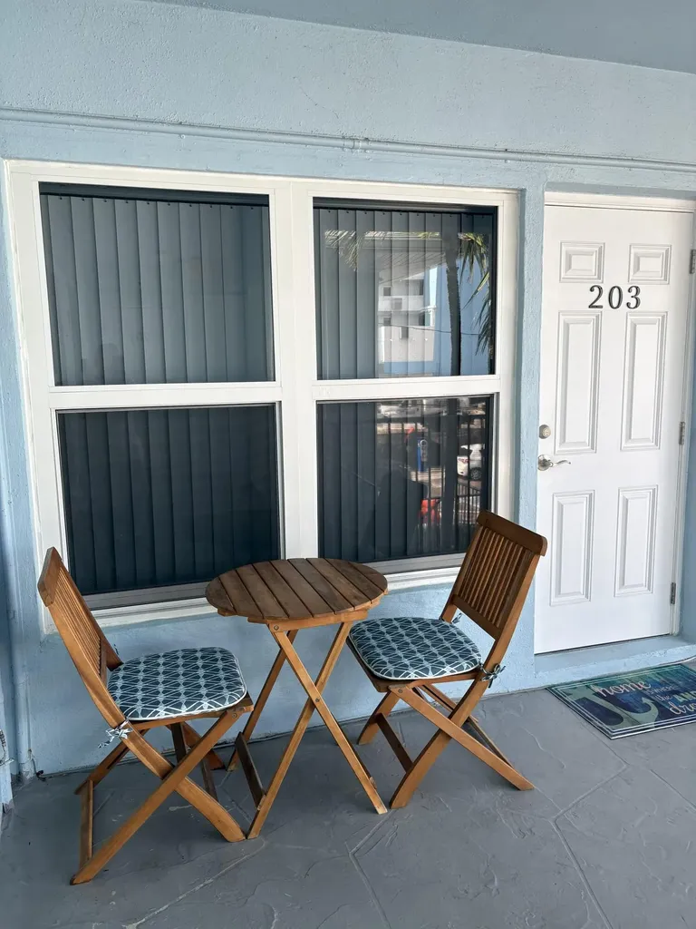 315 Van Buren Street Hollywood FL 33019