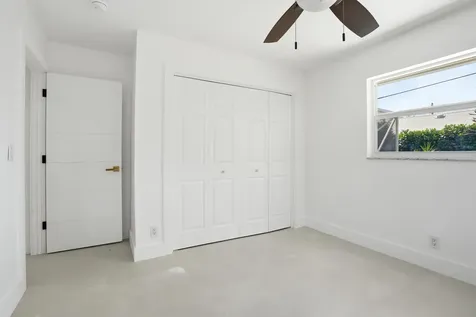 359 Country Club Drive Tequesta FL 33469