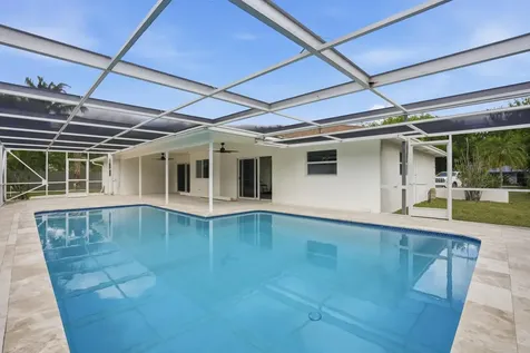 359 Country Club Drive Tequesta FL 33469