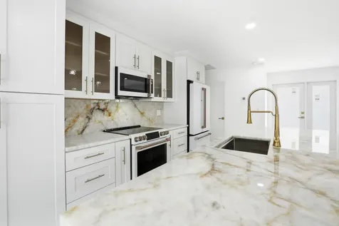359 Country Club Drive Tequesta FL 33469