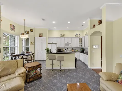 608 SW Calamondin Way Way SW Vero Beach FL 32968