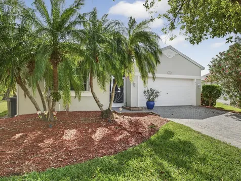 608 SW Calamondin Way Way SW Vero Beach FL 32968