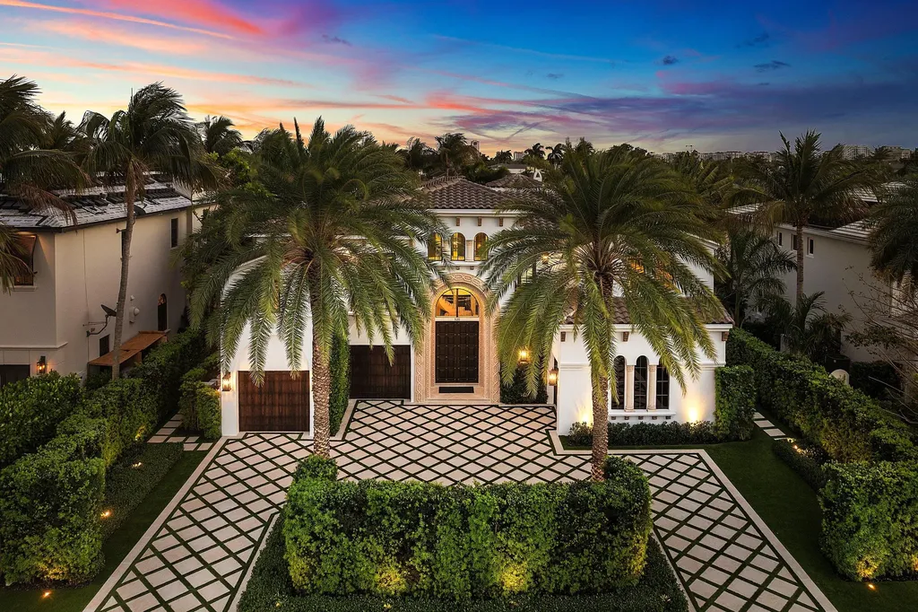 520 NE Waterway Lane Boca Raton FL 33432