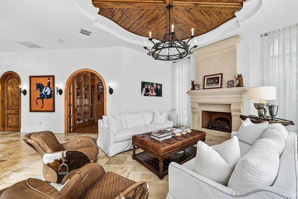 520 NE Waterway Lane Boca Raton FL 33432