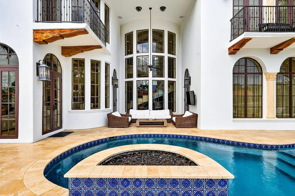 520 NE Waterway Lane Boca Raton FL 33432