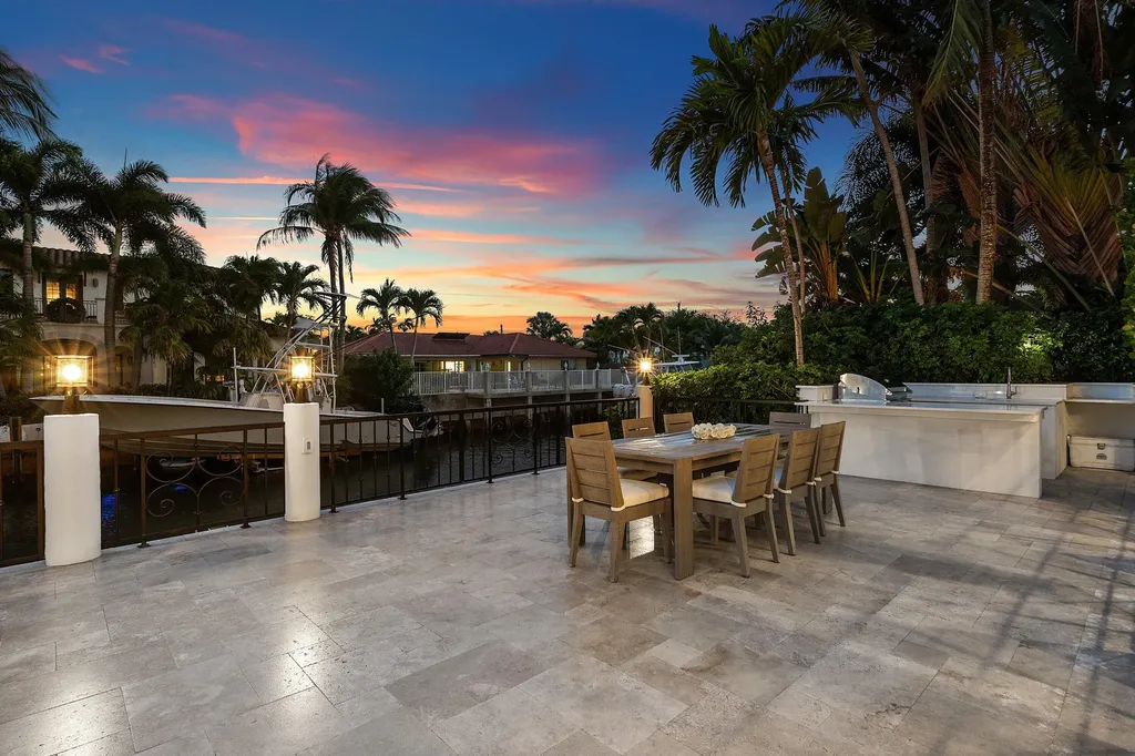 520 NE Waterway Lane Boca Raton FL 33432