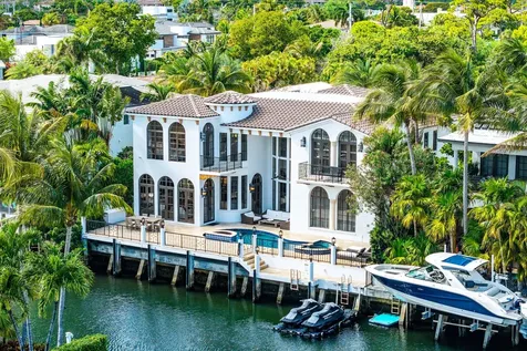 520 NE Waterway Lane Boca Raton FL 33432